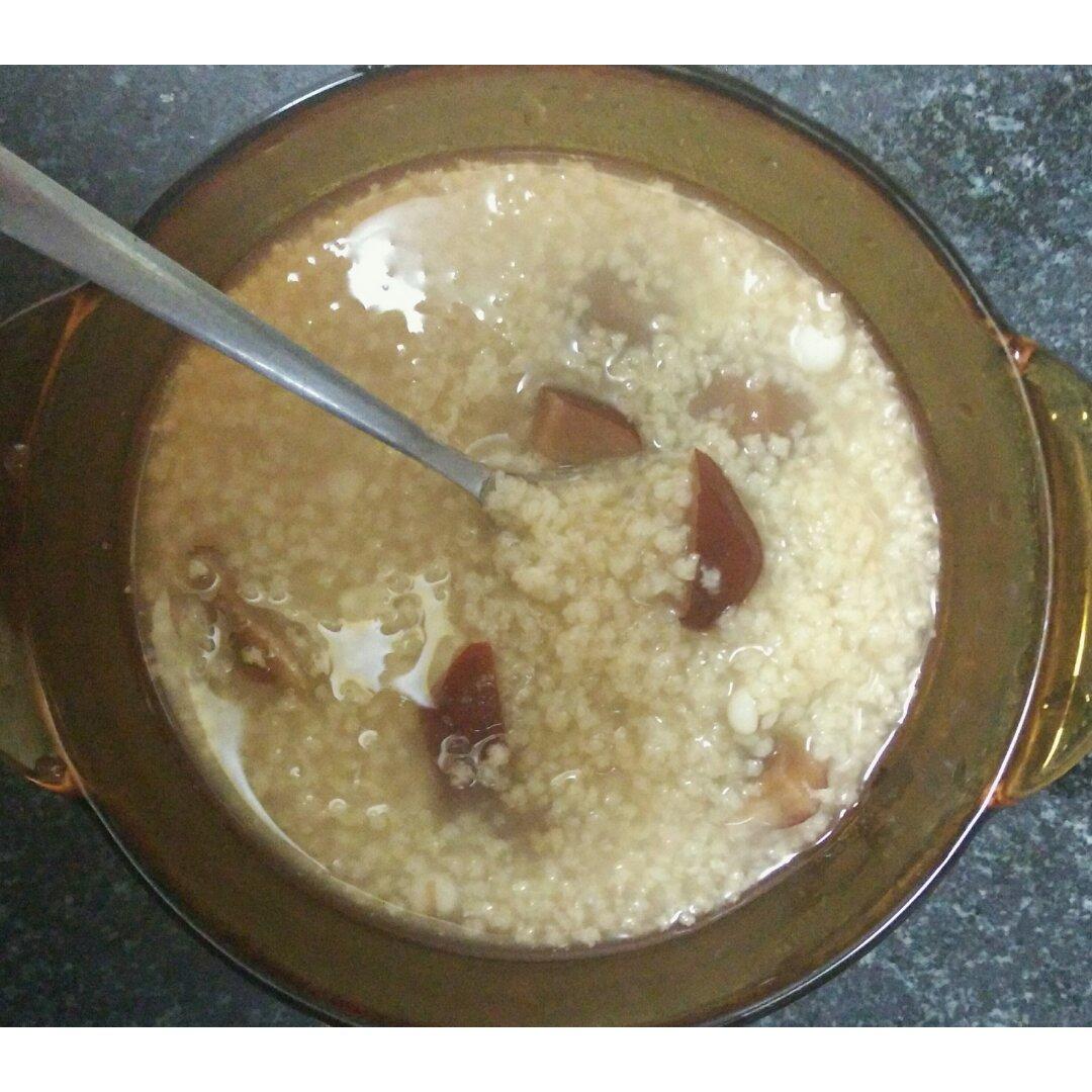 红枣小米粥