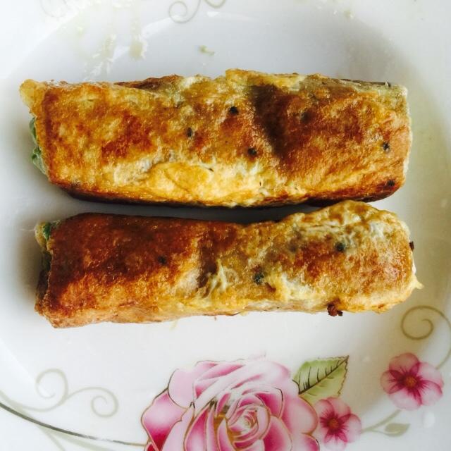 宝宝辅食食谱  牛油果香蕉卷