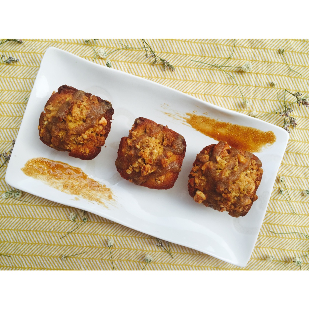 咖啡焦糖坚果磅蛋糕<熊谷裕子>