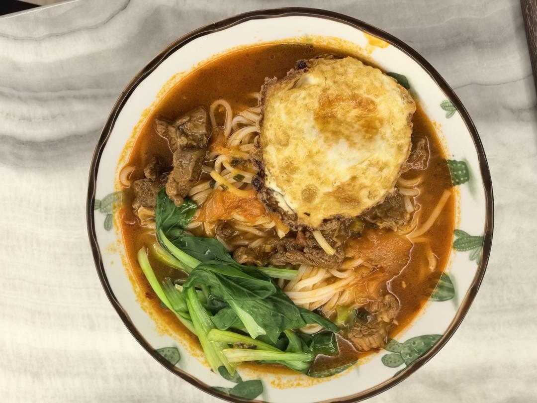 番茄牛腩面