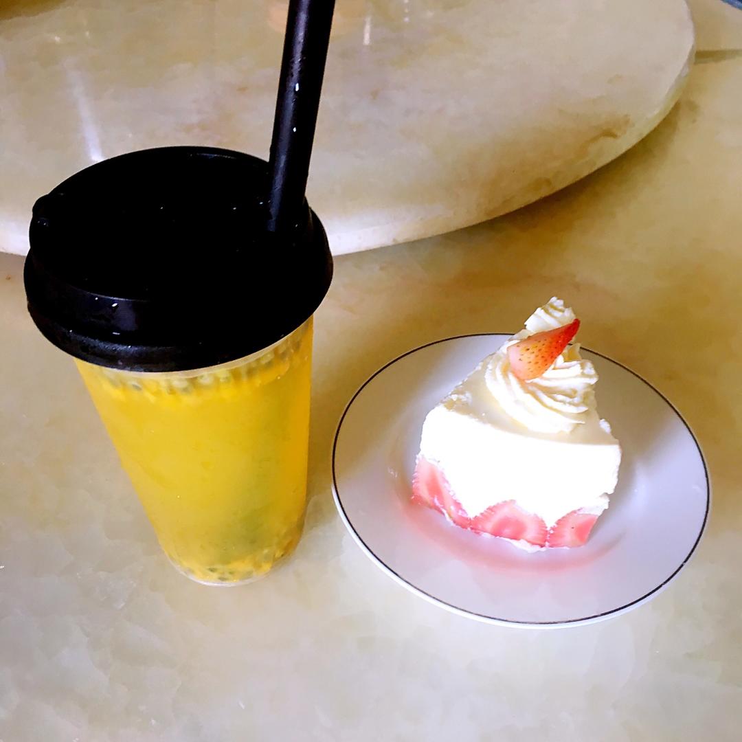 草莓芝士蛋糕（6寸）