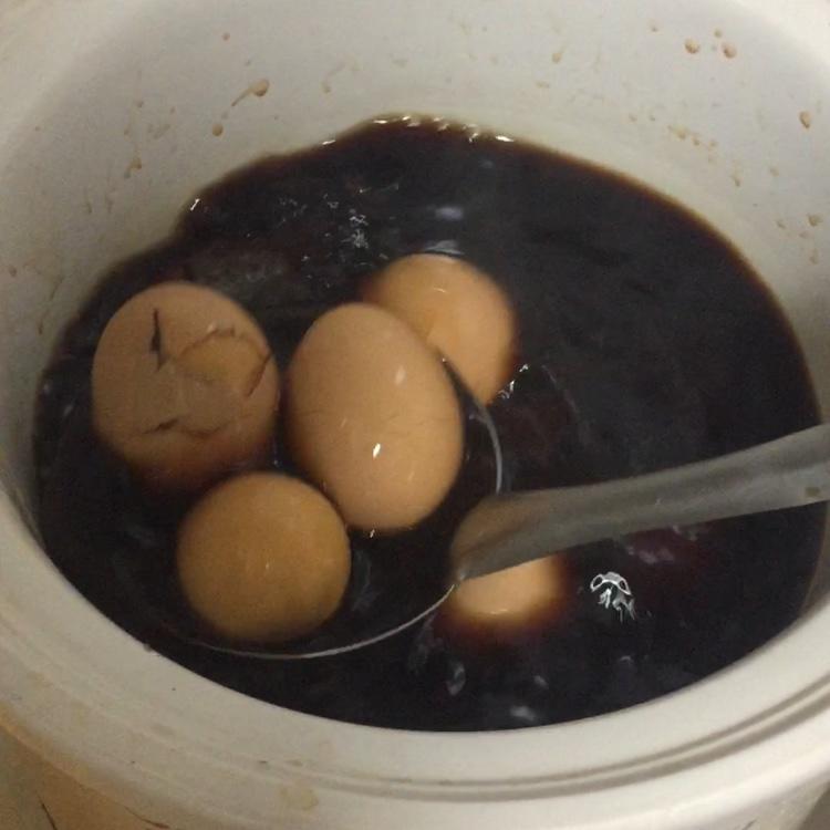 电饭煲煮五香茶叶蛋