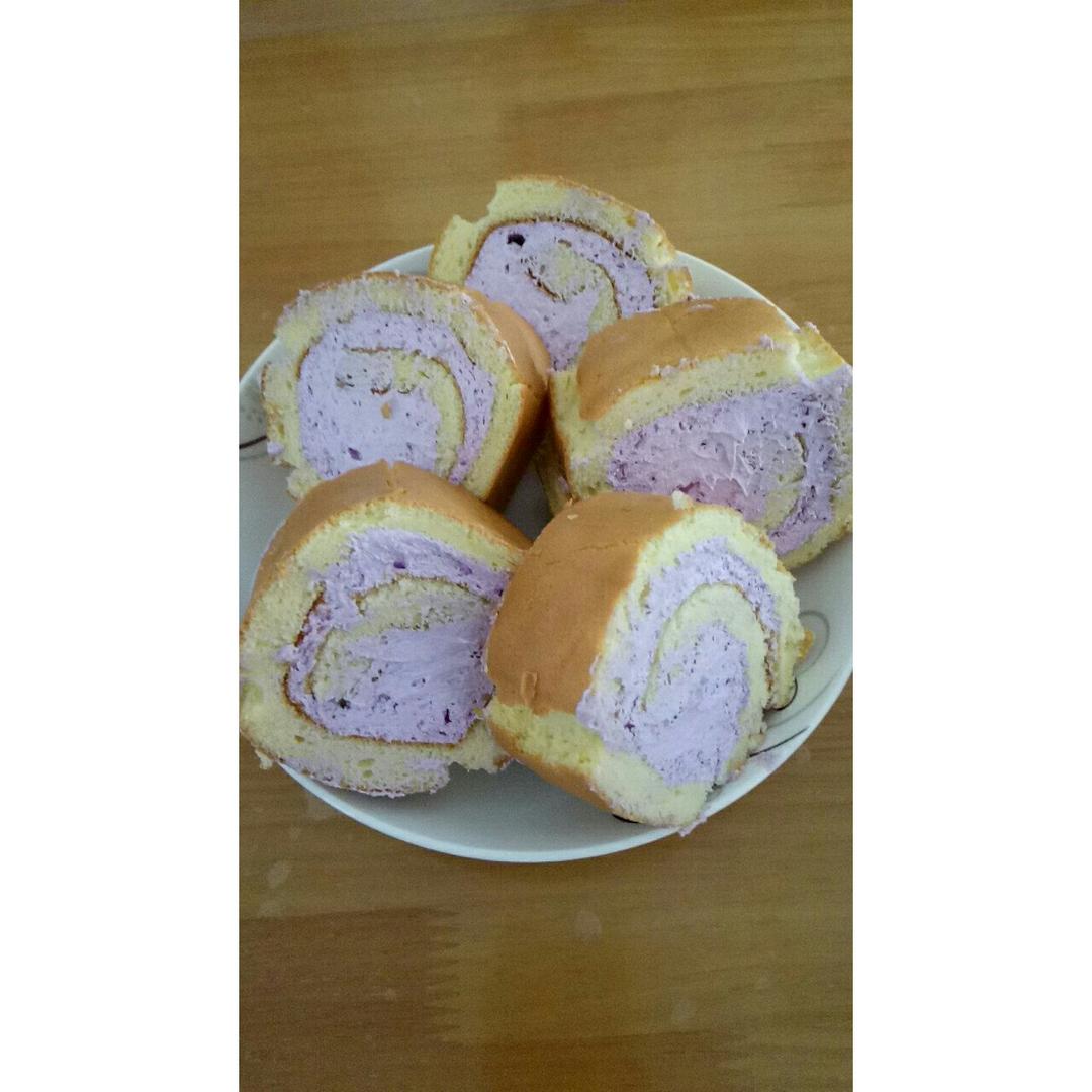 戚风奶油蛋糕卷