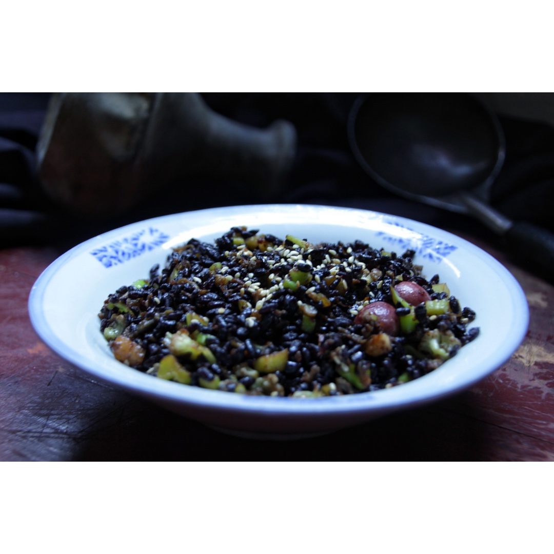 蛋炒饭（黑米版）