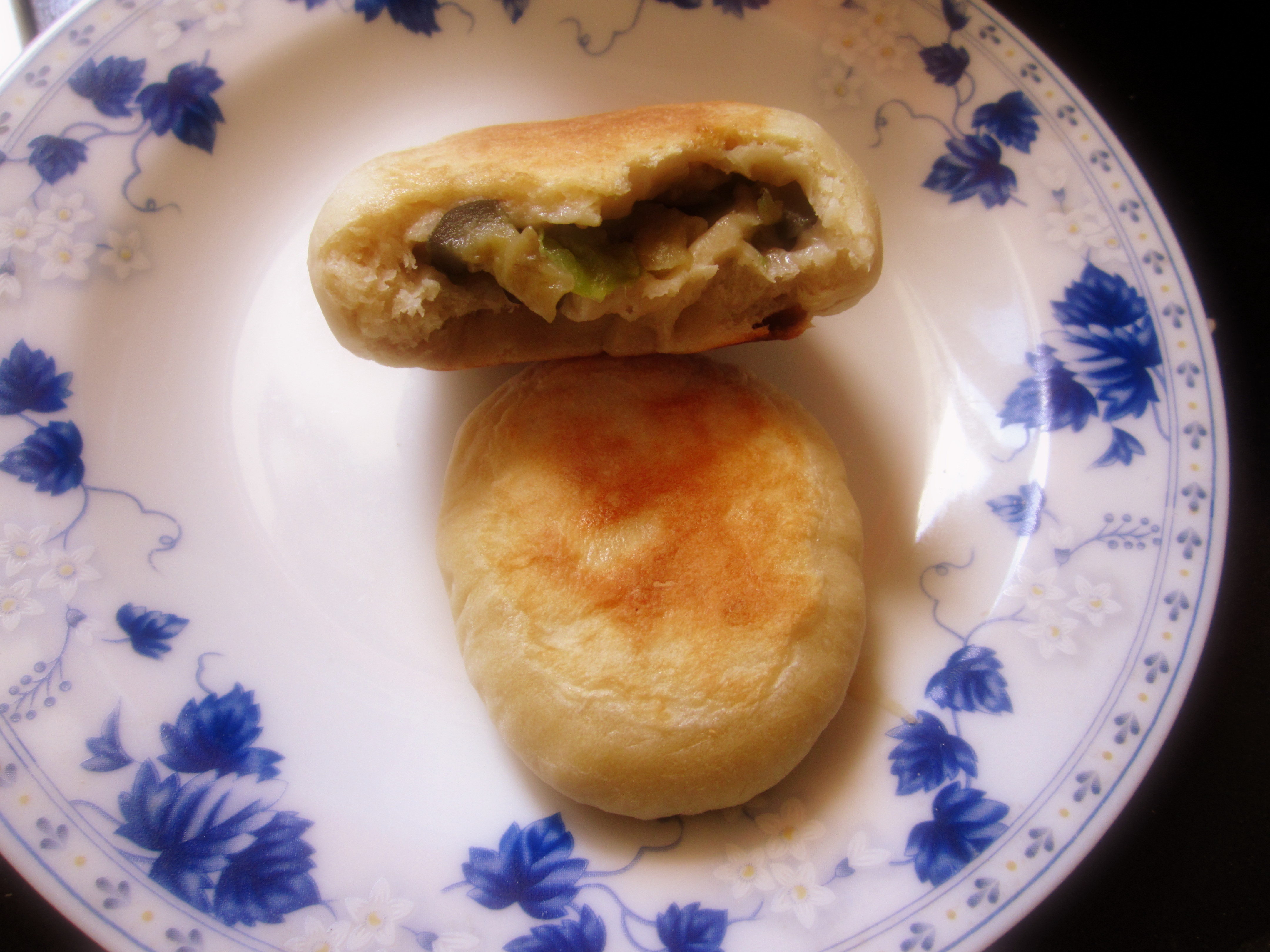 尖椒茄子馅饼
