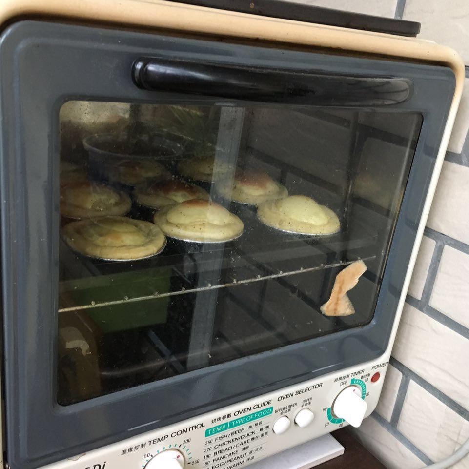 超完美味道超正的蛋挞配方，比KFC的还要嫩还要香~做过最好吃的蛋挞配方