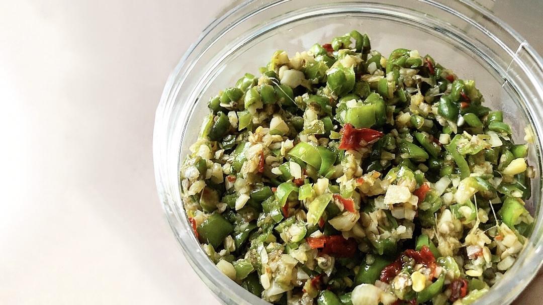 【蒜蓉辣椒酱】比烧烤店还好吃的自制辣酱