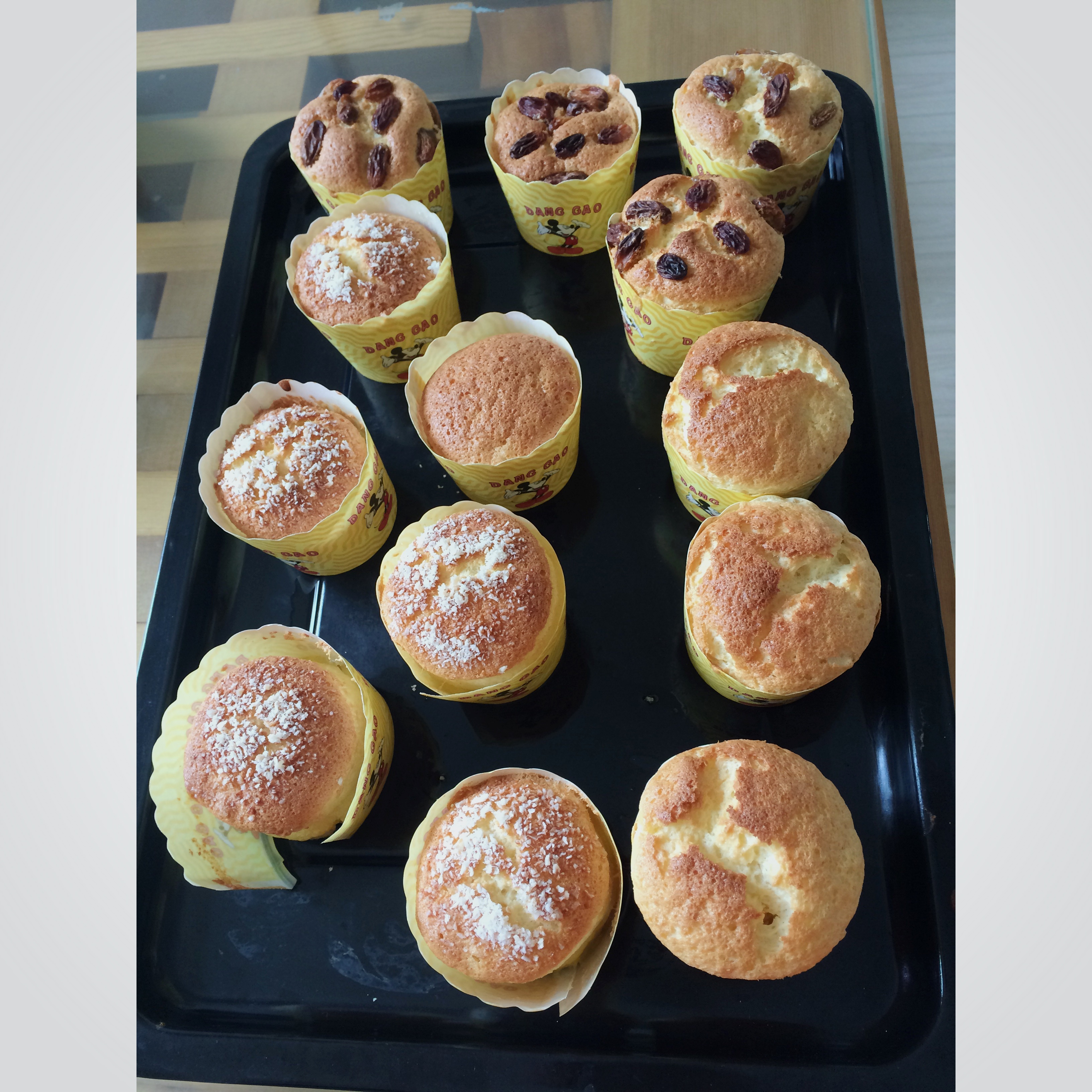 软绵绵戚风纸杯蛋糕