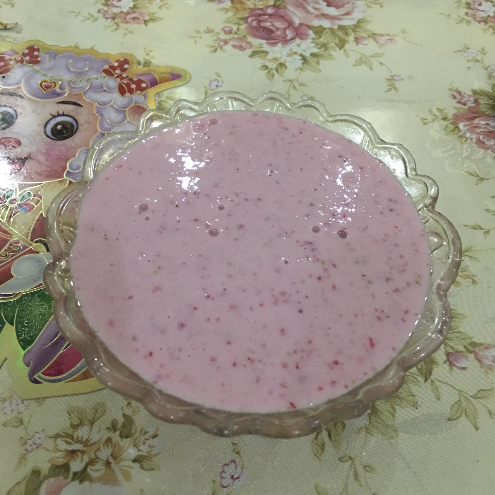 草莓奶昔