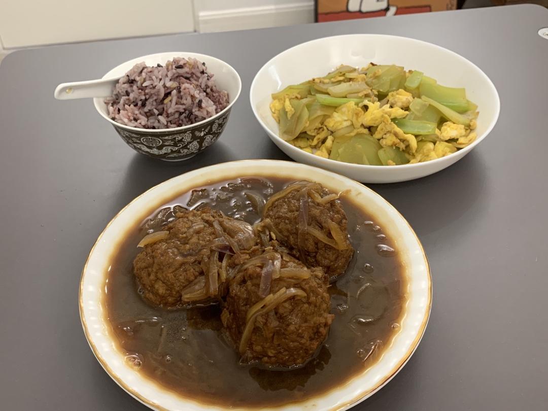 红烧肉丸胡萝卜