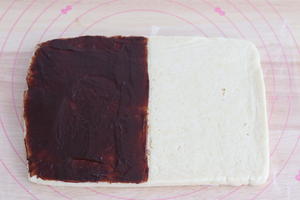 巧克力千层司康，不用揉面和发酵，香浓又松软的做法 步骤5