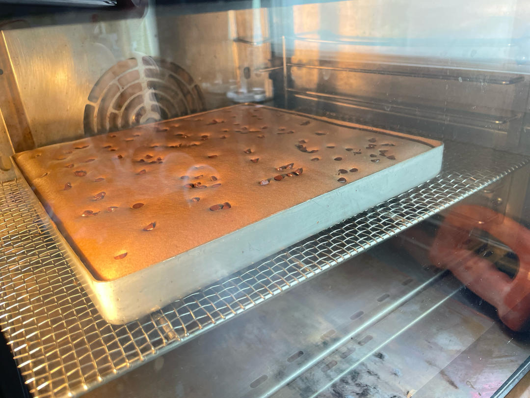 超浓郁卷不裂的巧克力蛋糕卷
