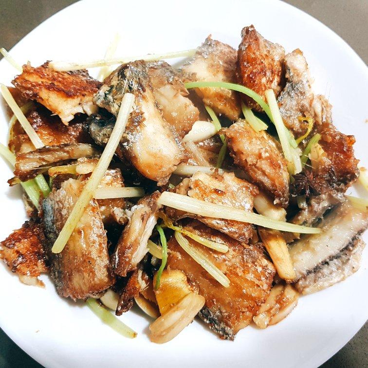 红烧带鱼