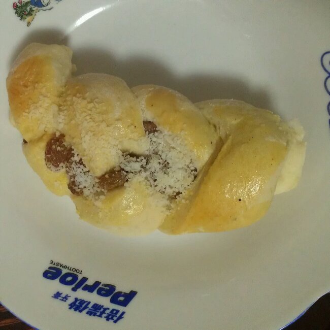 花式牛奶面包