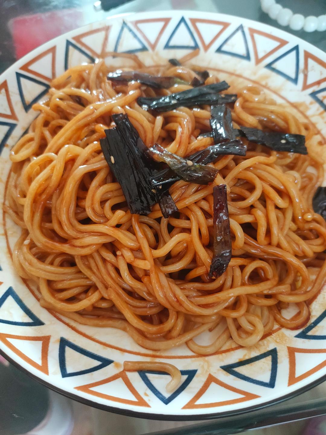 10分钟搞定的一碗葱油拌面