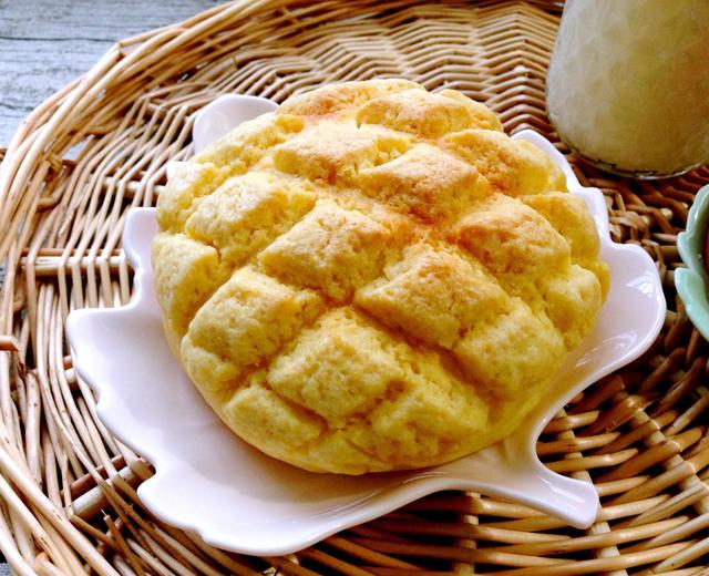 酥皮菠萝面包的做法