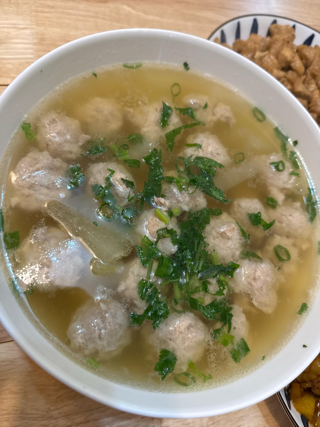 巨鲜美的冬瓜丸子汤