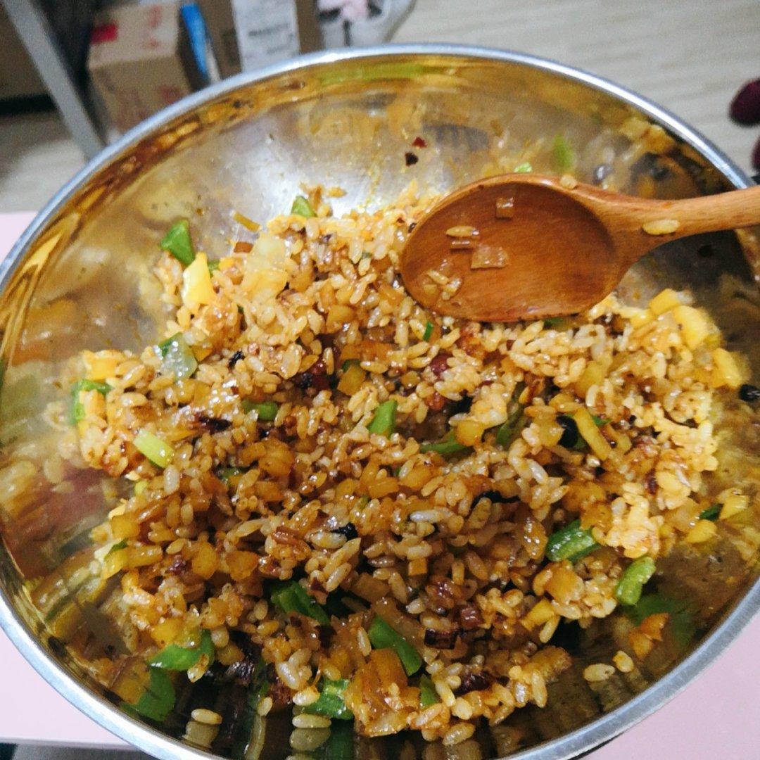 超美味的老干妈土豆炒饭