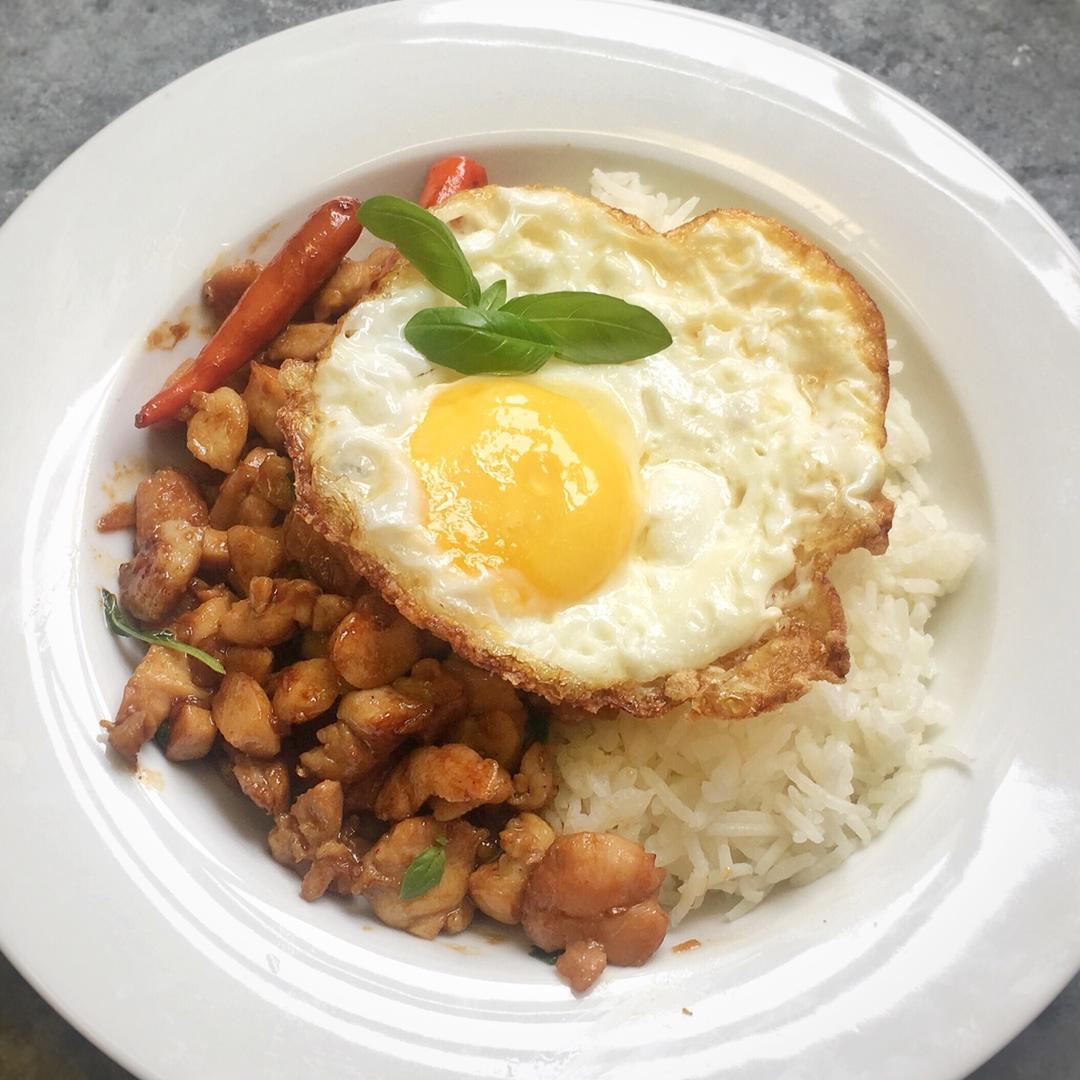 罗勒鸡 Basil Chicken，超级好吃快手菜 | 就这样