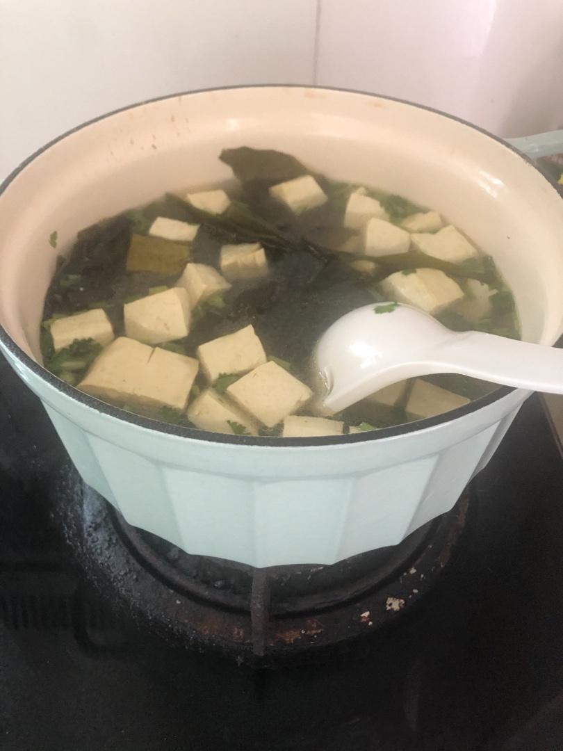 【1-2月北鼎珐琅铸铁锅食谱】热乎乎皮蛋瘦肉粥
