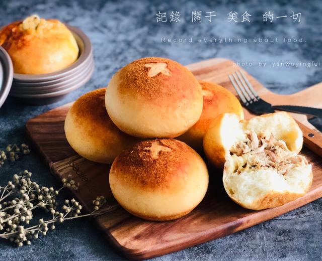 巨好吃的熏鸡肉面包的做法