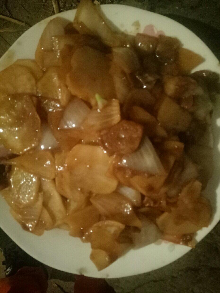 洋葱炒土豆