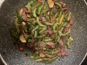 豆豉凉瓜炒牛肉的做法 步骤7