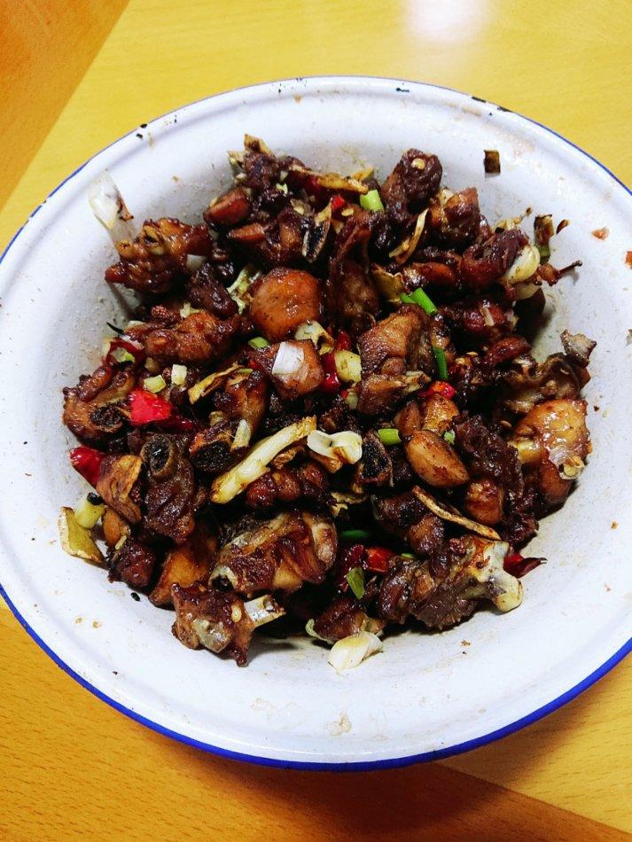辣子鸡丁