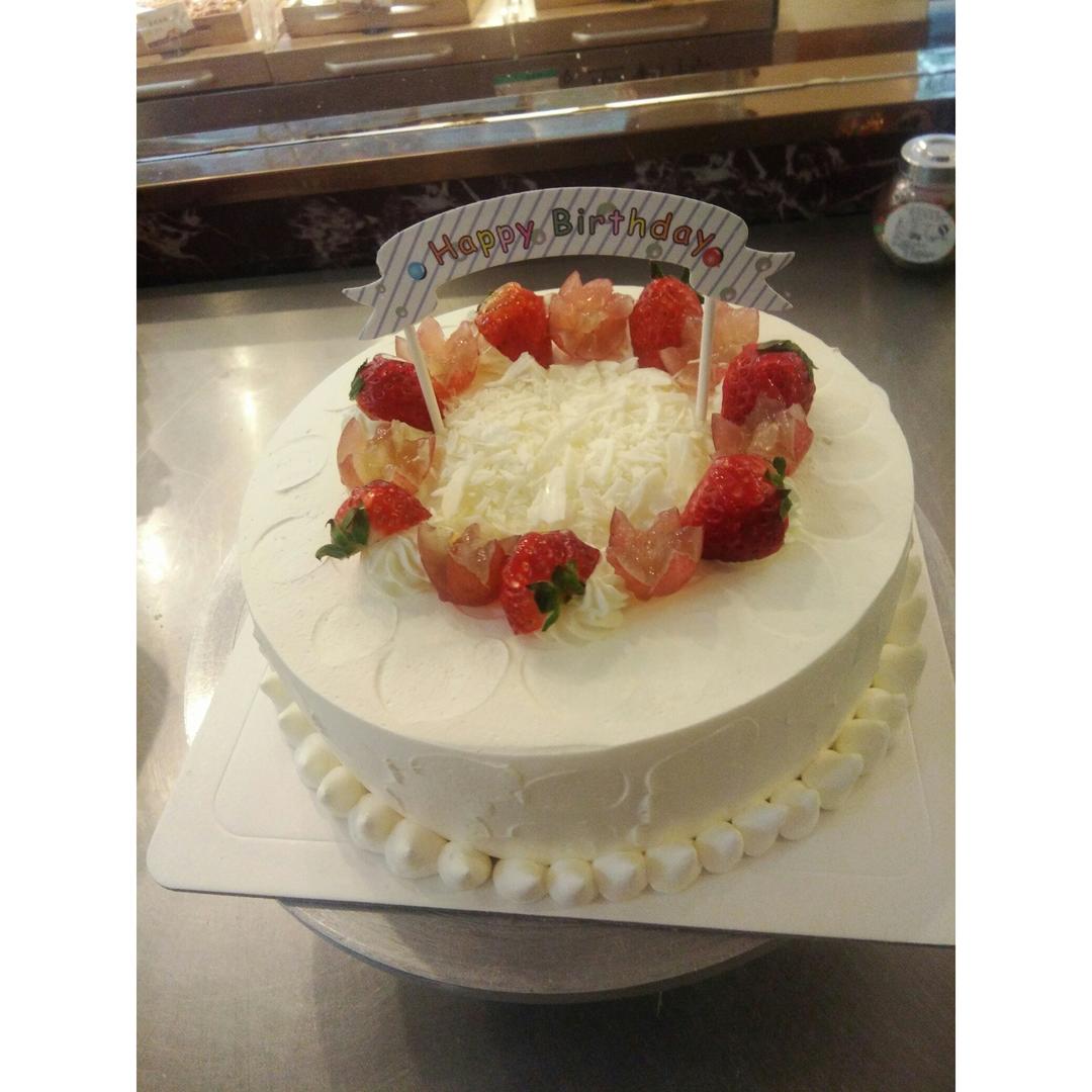 8寸水果生日蛋糕