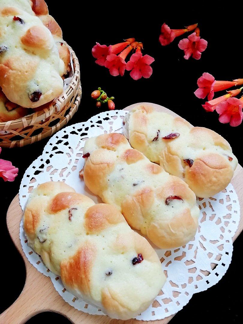 奶酥辫子面包（酸奶老面包）