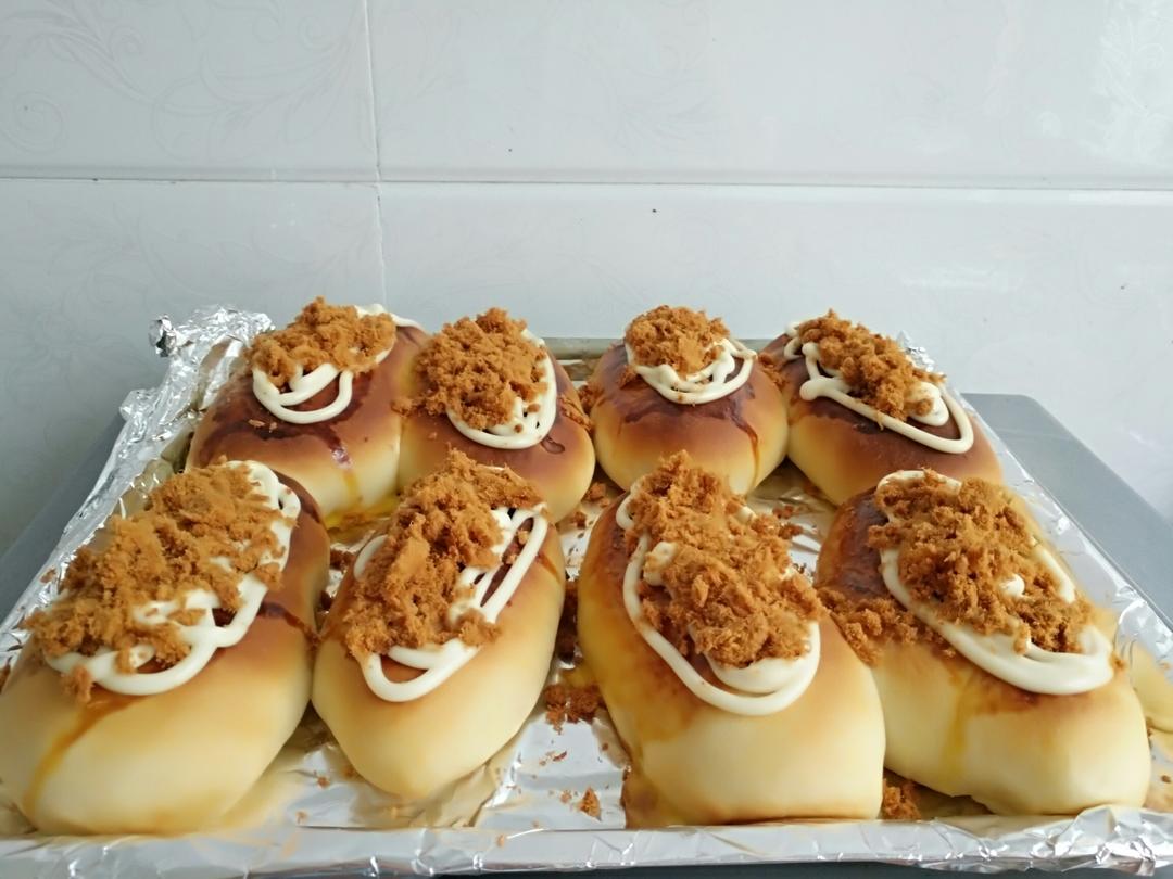 超软超美味的肉松面包