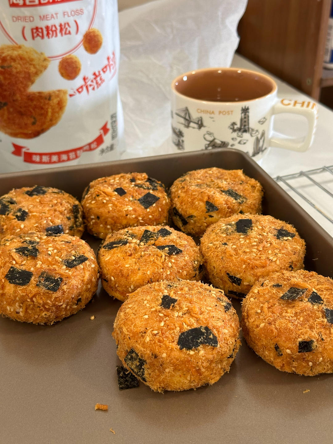 美味海苔肉松小贝