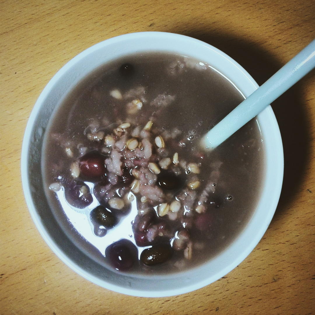 我做的饭会发光~