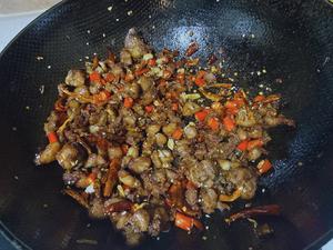 川香风味—当红辣子鸡的做法 步骤6