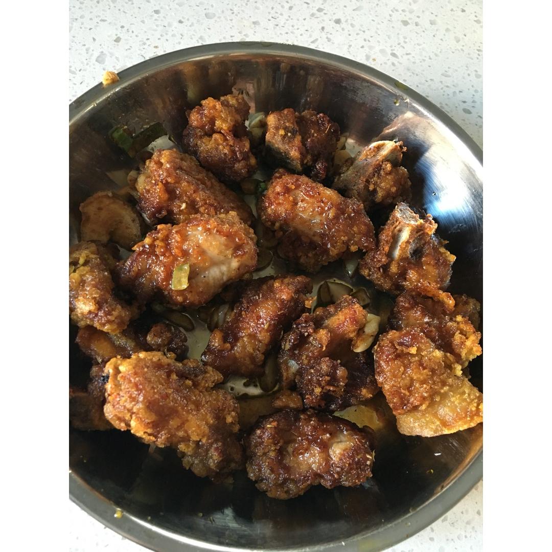 椒盐蒜香骨