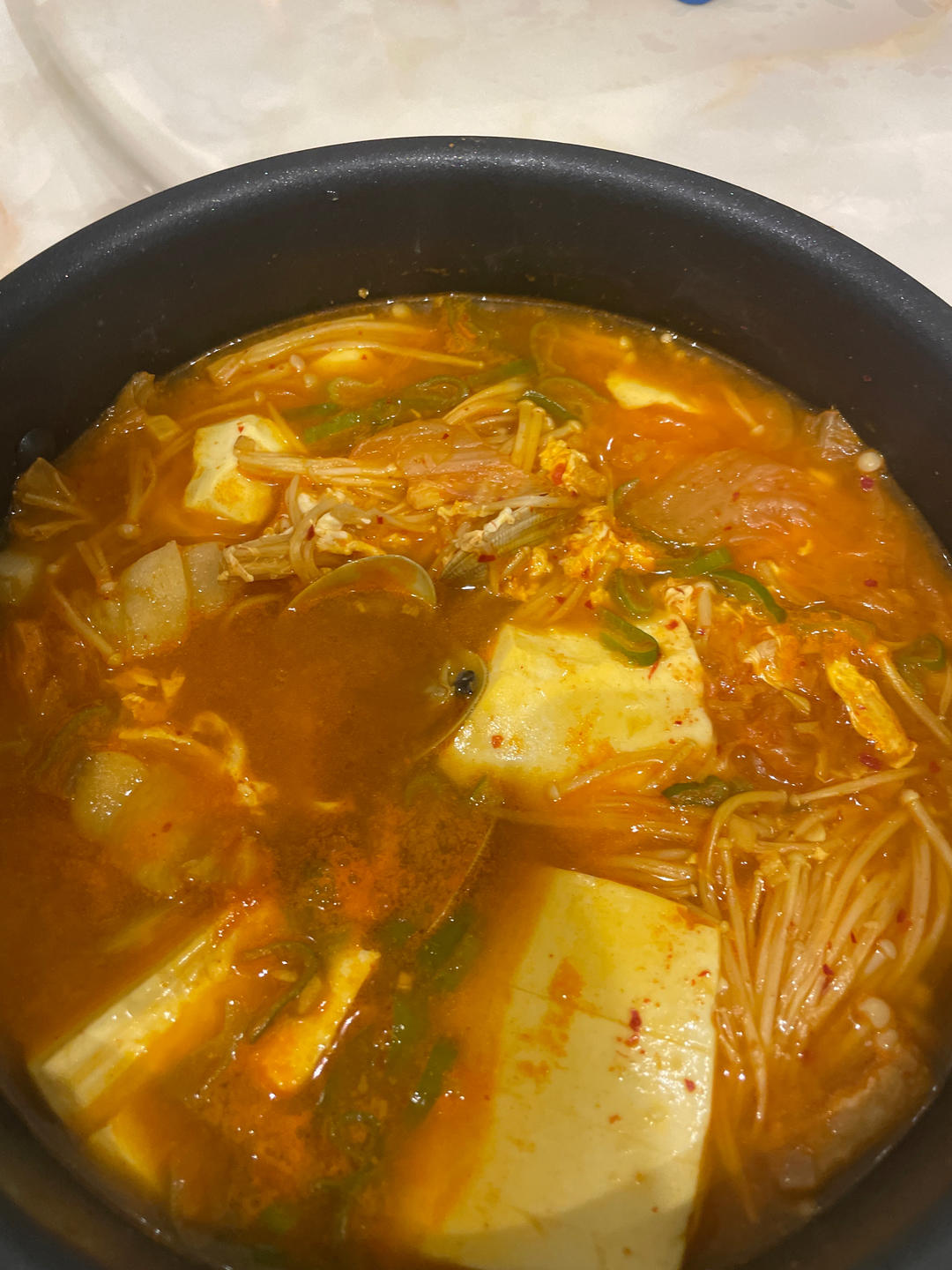 辣白菜五花肉豆腐蛤蜊汤【昨日的美食sp】