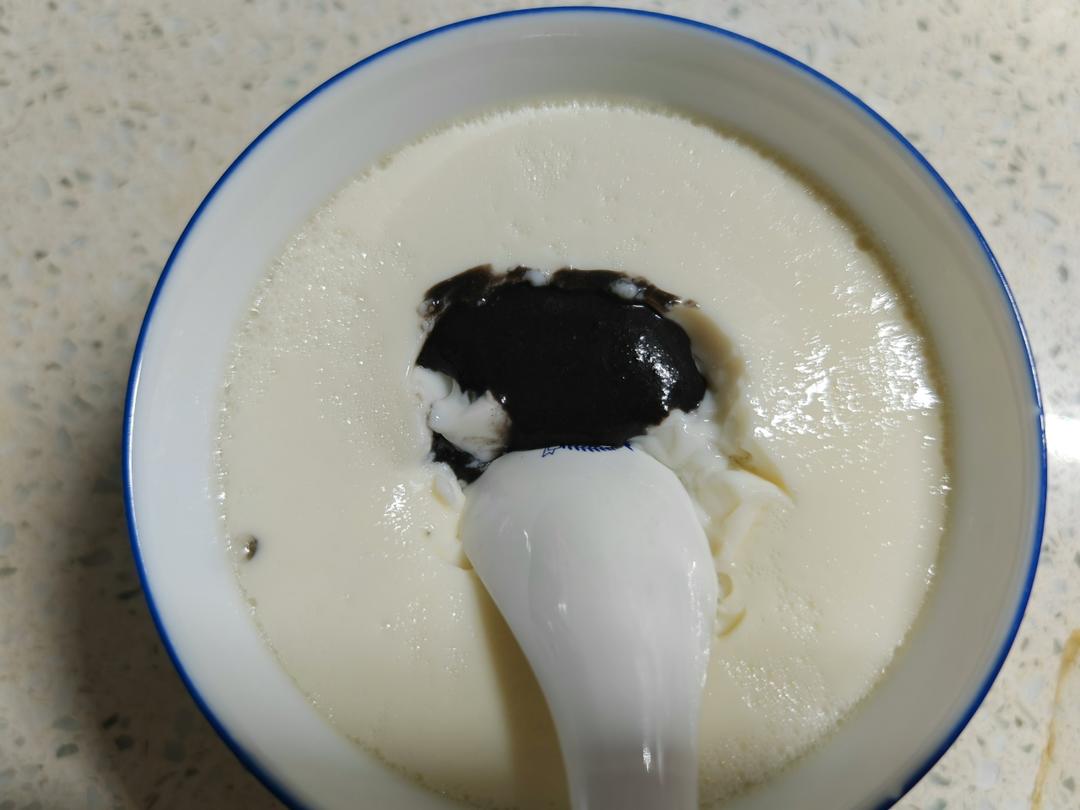 中式甜品🍰“黑芝麻糊炖奶”