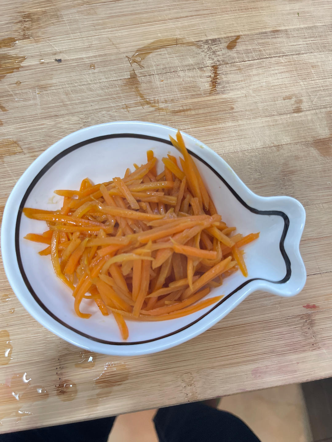 香炒胡萝卜丝（勾氏私房菜）