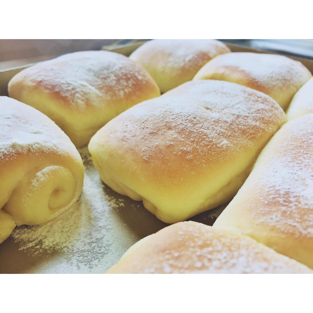 软到不知所措的牛奶卷