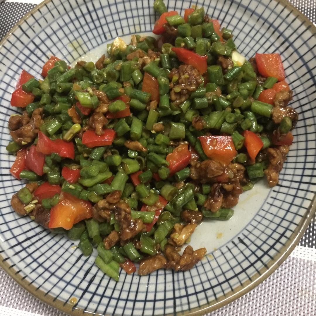 肉沫豆角下饭菜