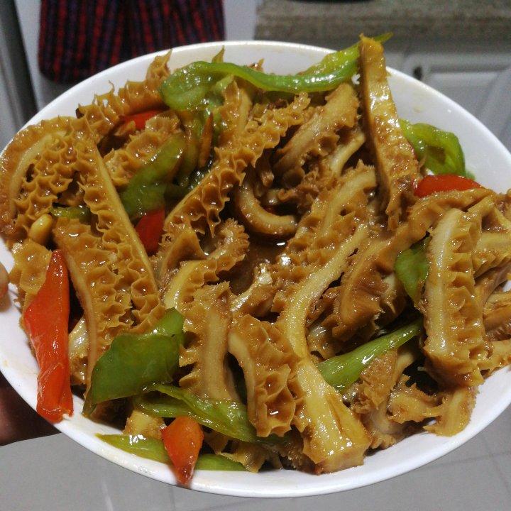 青椒炒牛肚丝