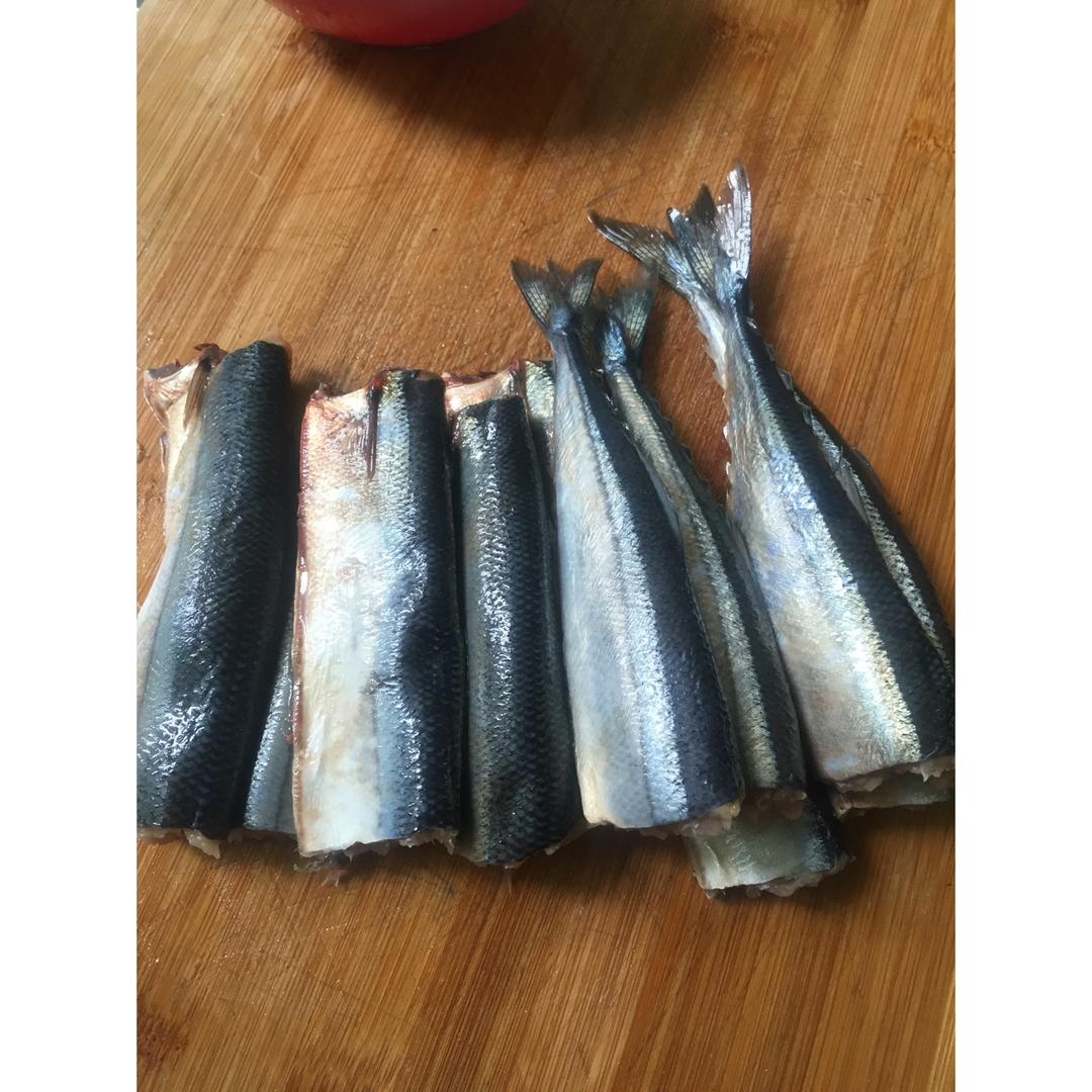 红烧秋刀鱼