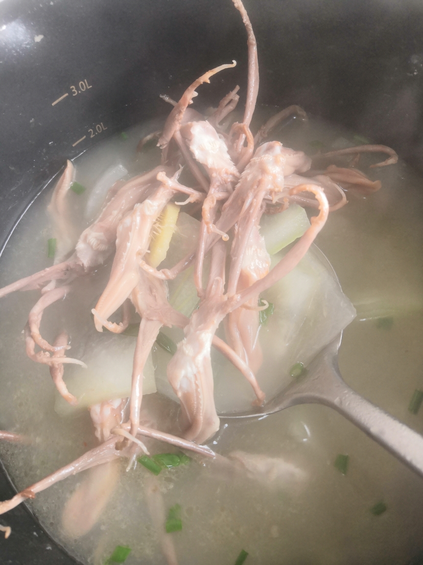 鸭舌冬瓜汤的做法