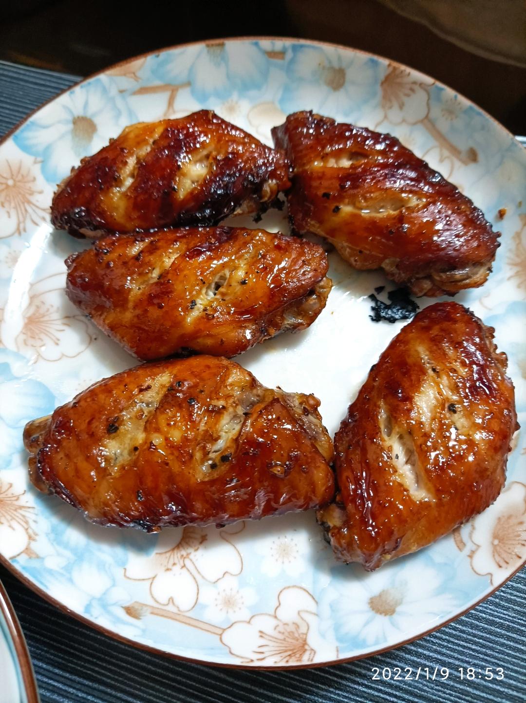 蒜香烤鸡翅｜又香又嫩