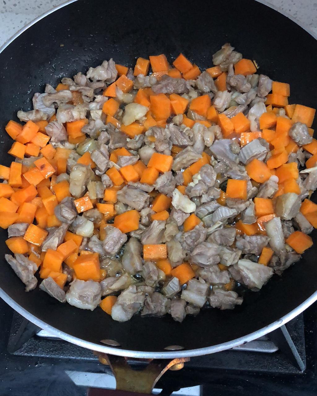 正宗新疆手抓饭