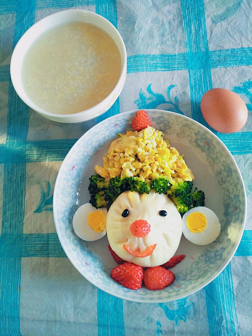 小丑趣味早餐