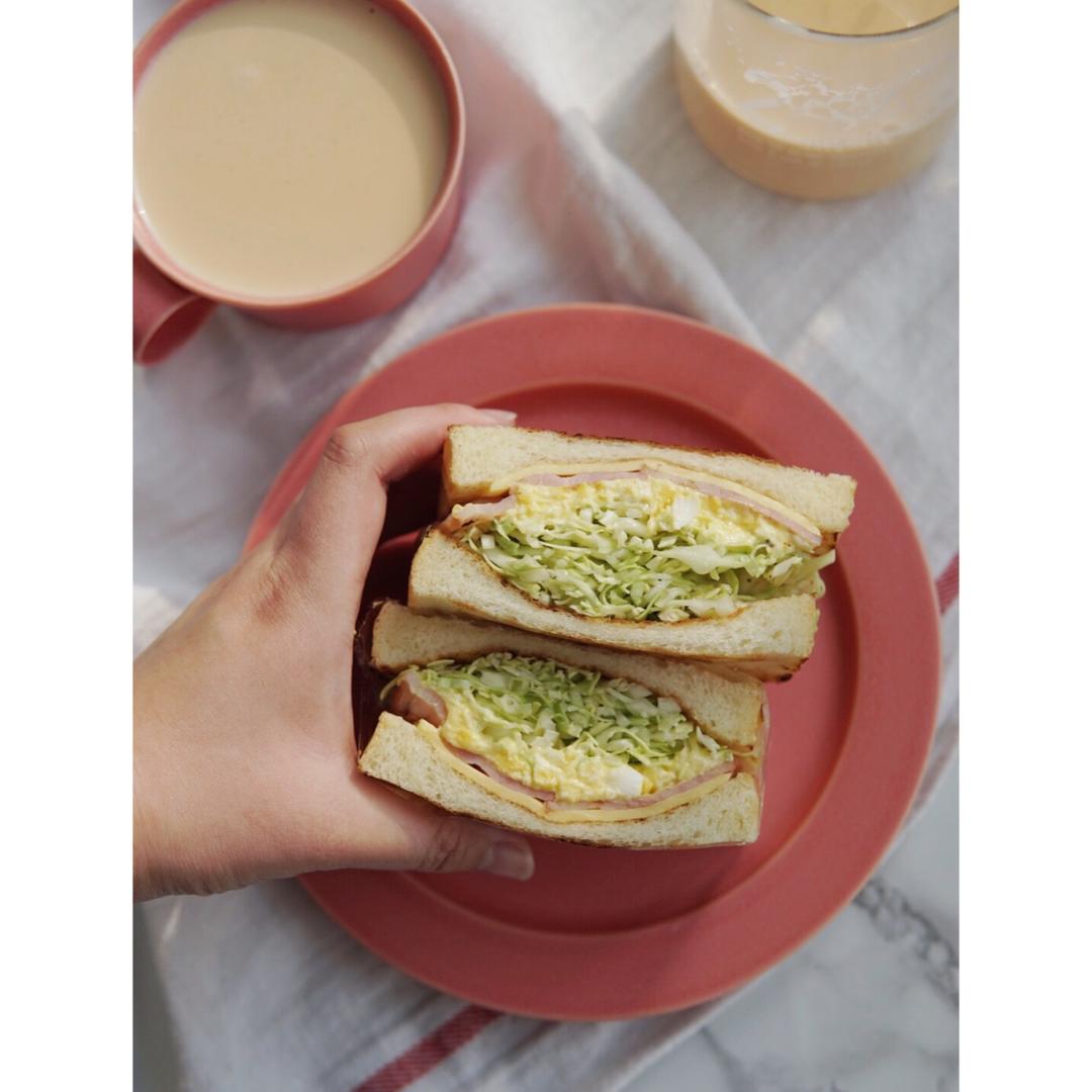 ins上超火的沼サン（沼三明治）