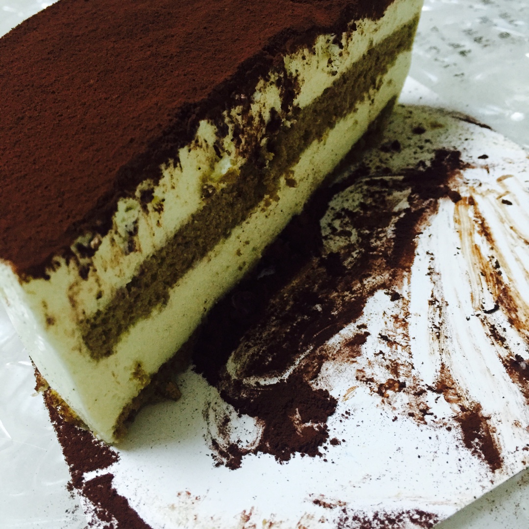 来自法国甜点大师Christophe Felder的硬生版提拉米苏