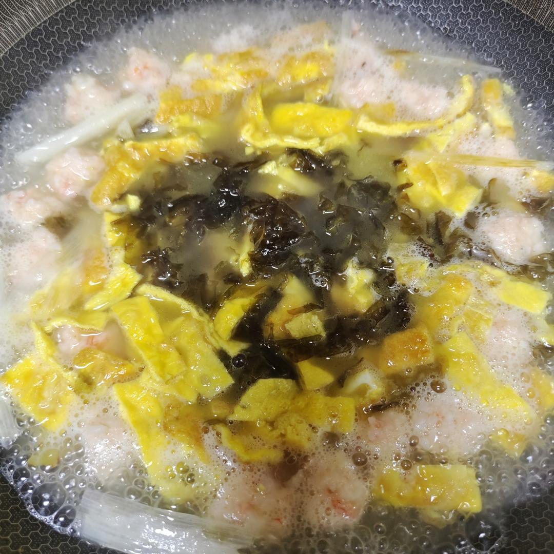 低卡鲜美的紫菜虾滑汤！好喝不胖减脂餐