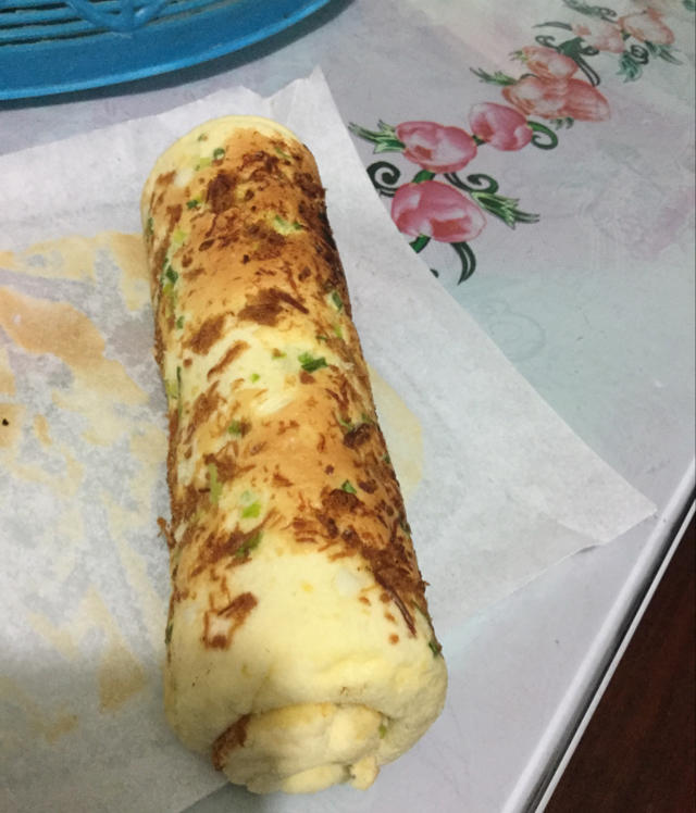 香葱肉松蛋糕卷